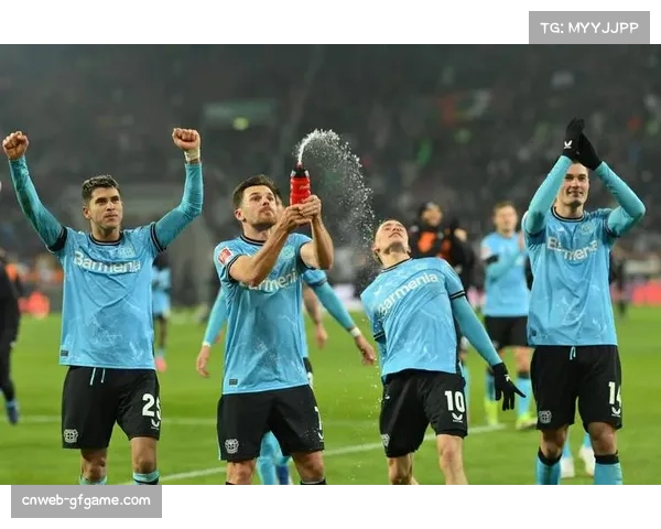 速报:勒沃库森2-0完胜,赛季不败夺冠,防守失球数创德甲纪录